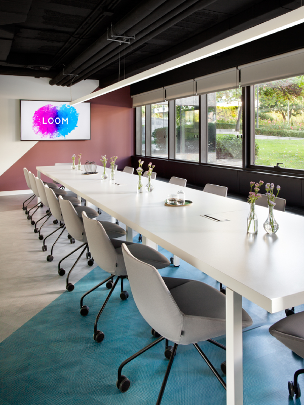 Sala de reuniones corporativas perfecta para tus espacios de eventos